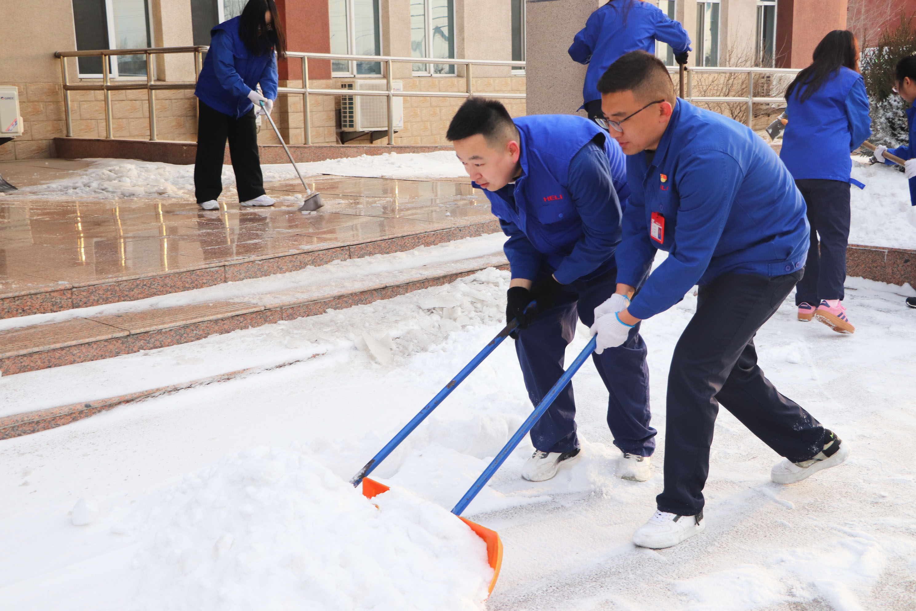 除雪2.jpg 除雪2.jpg
